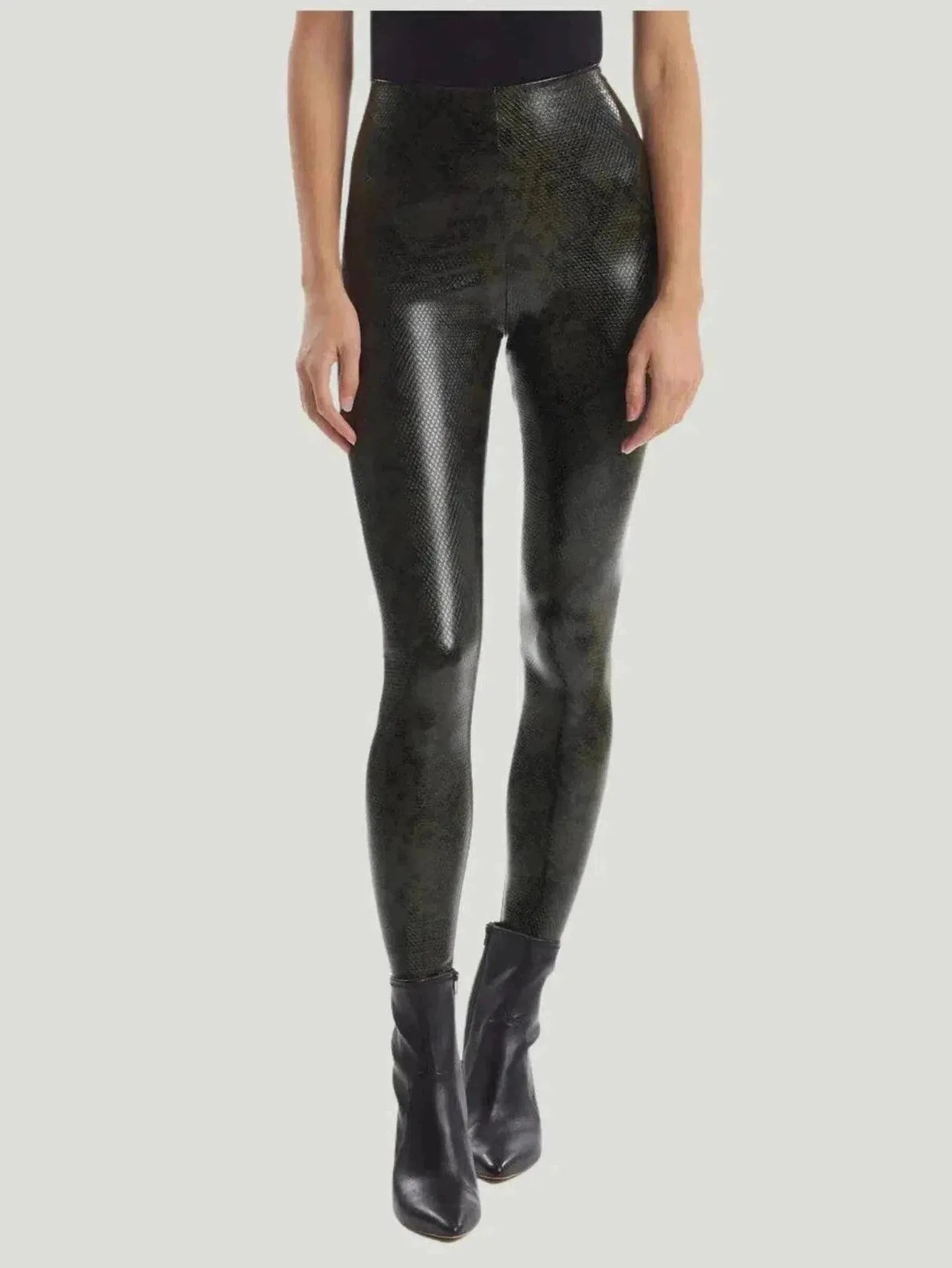 COMMANDO Faux Leather Leggings