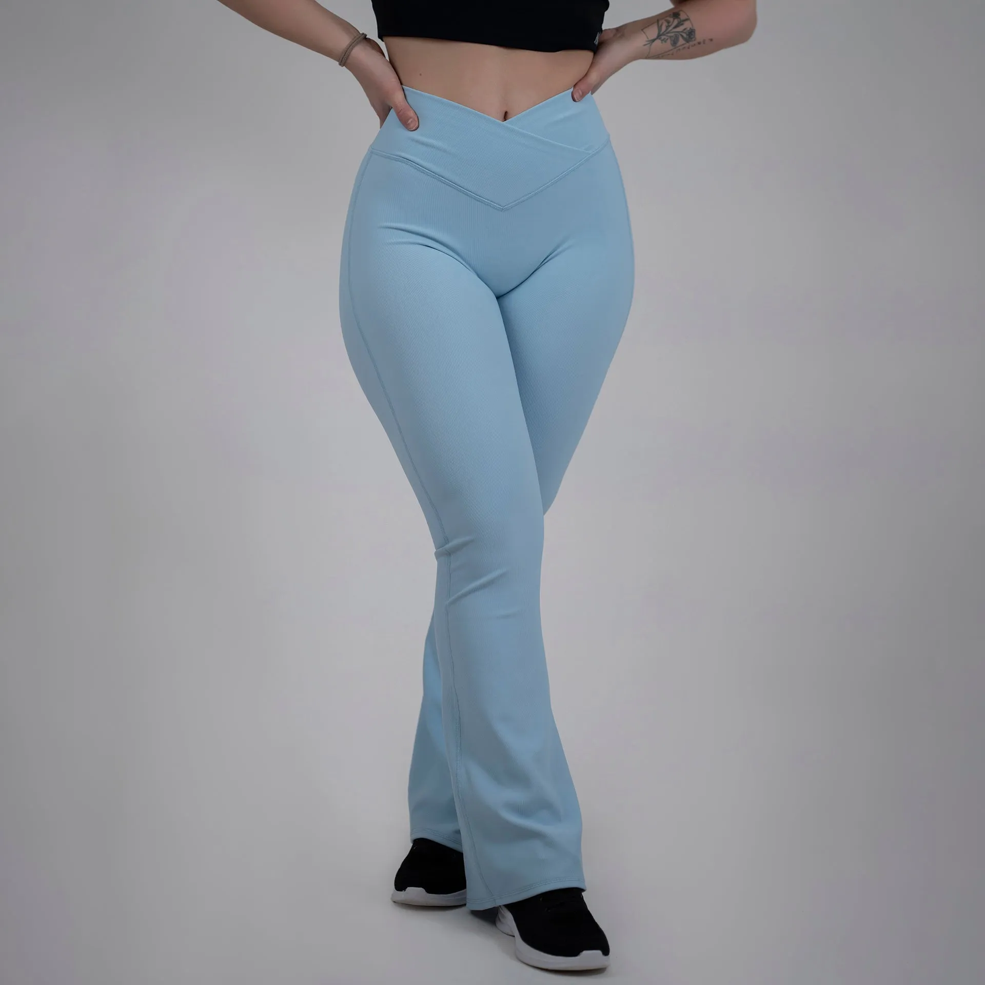 Ember Ribbed Vbelt Leggings(Sky blue)