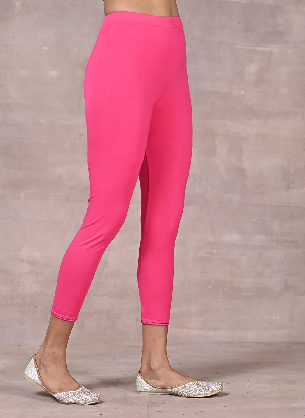 Farah Dark Pink Viscose Lycra Leggings for Women