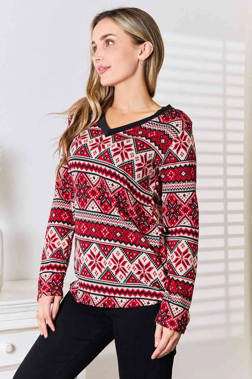 Full Size Snowflake Print Long Sleeve Top