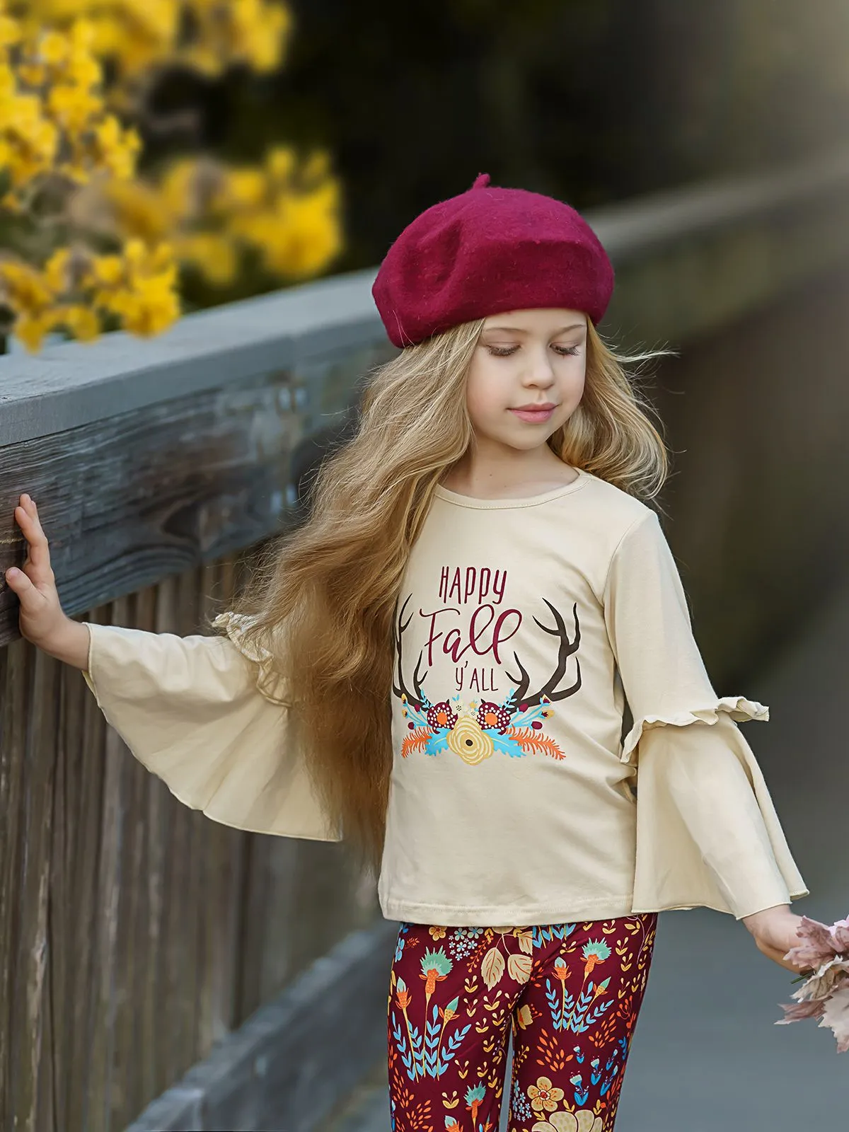 Girls "Happy Fall Ya'll" Floral Reindeer Print Bell Sleeve Top And Floral Legging Set