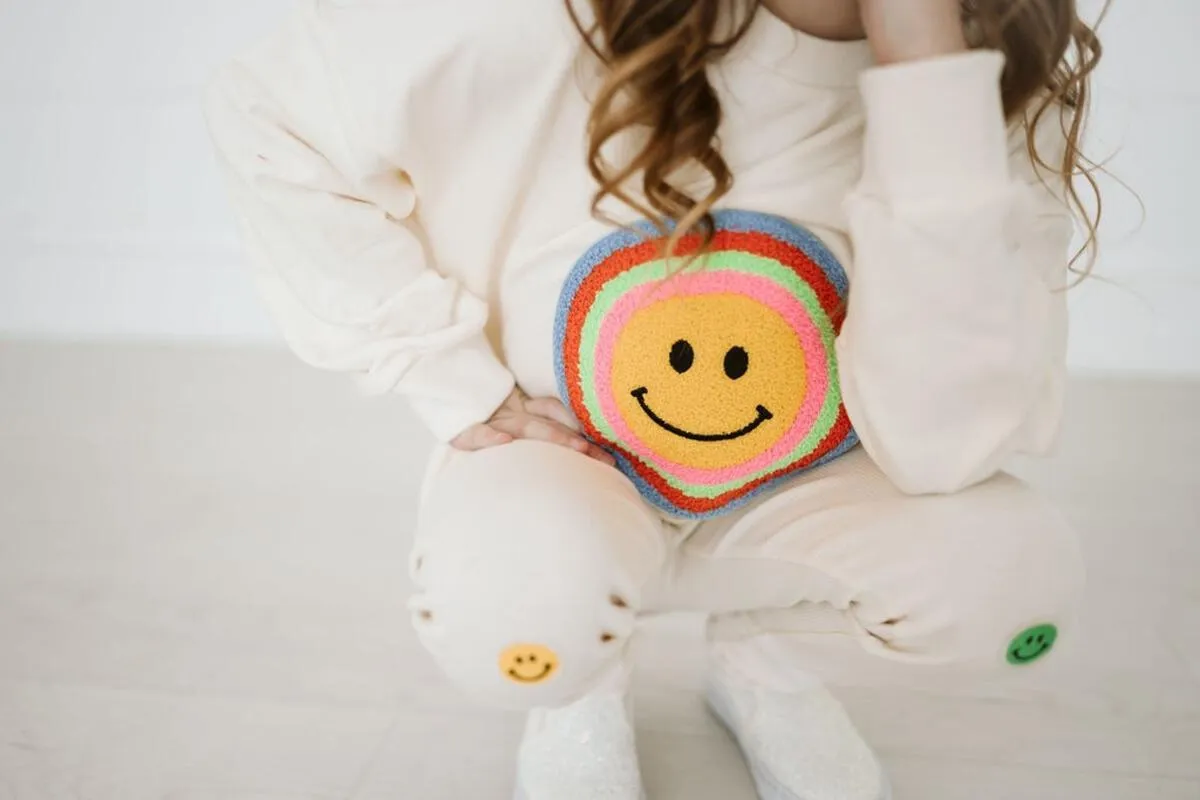 Girls Sweatshirt | Multi Smile- creme | Petite Hailey