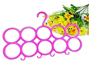 Kuber Industries 10-Circle Plastic Ring Hanger for Scarf, Shawl, Tie, Belt, Closet Accessory Wardrobe Organizer (Multicolour) - CTKTC030740