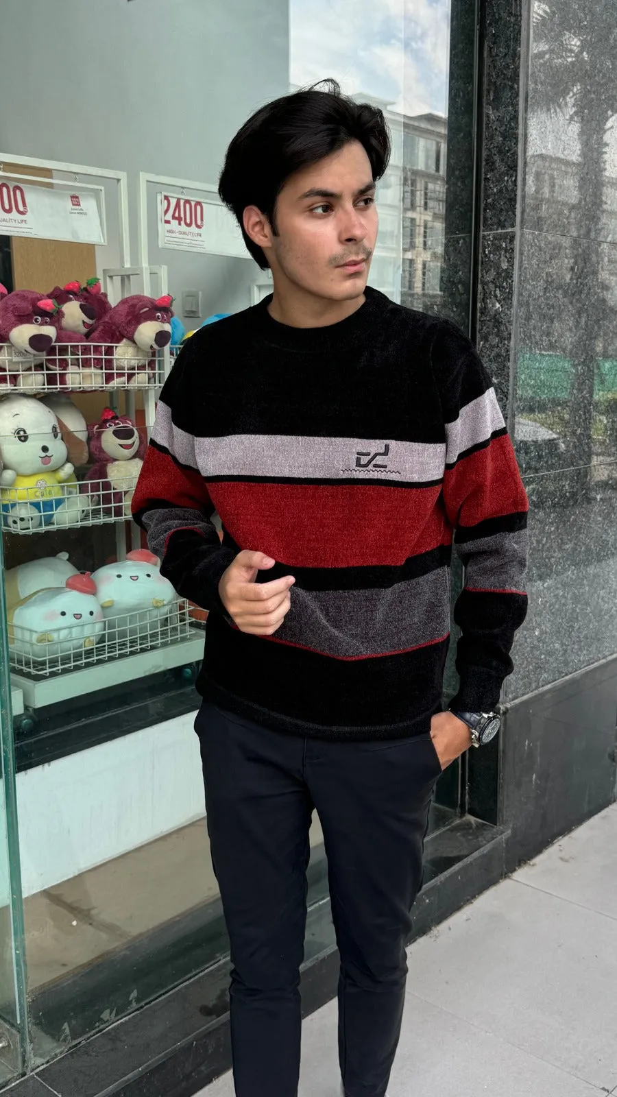 Mens imported red and gray lining sweater