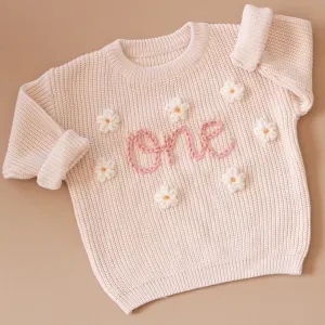 ONE Hand-embroidered Chunky Sweater with daisies