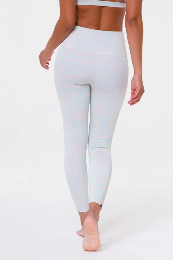 ONZIE // HIGH BASIC MIDI LEGGING - PASTEL ZEBRA