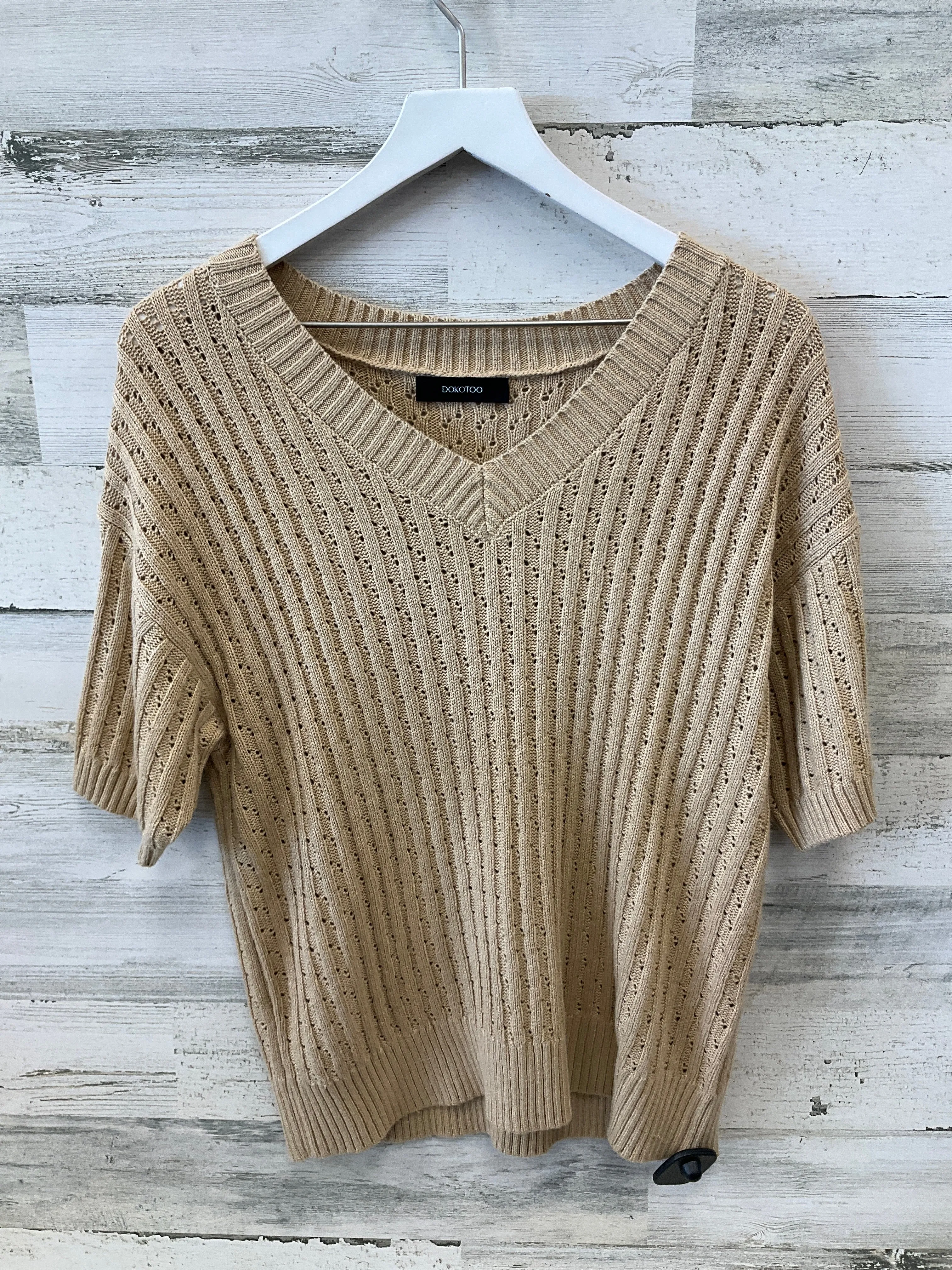 Sweater Short Sleeve By Clothes Mentor In Beige, Size: M