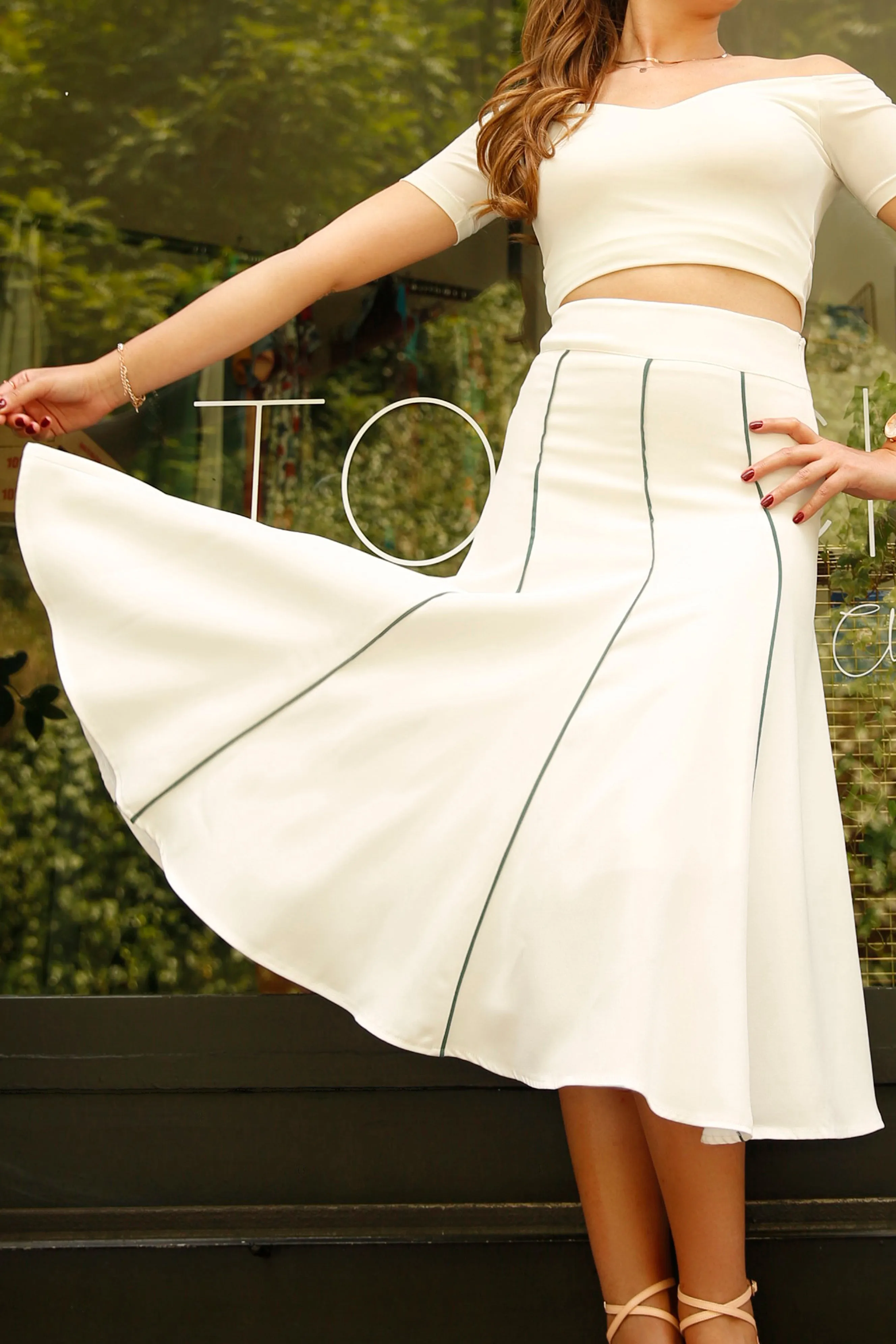 Touchline Tango Skirt / Flared Skirt Series : Six Senses