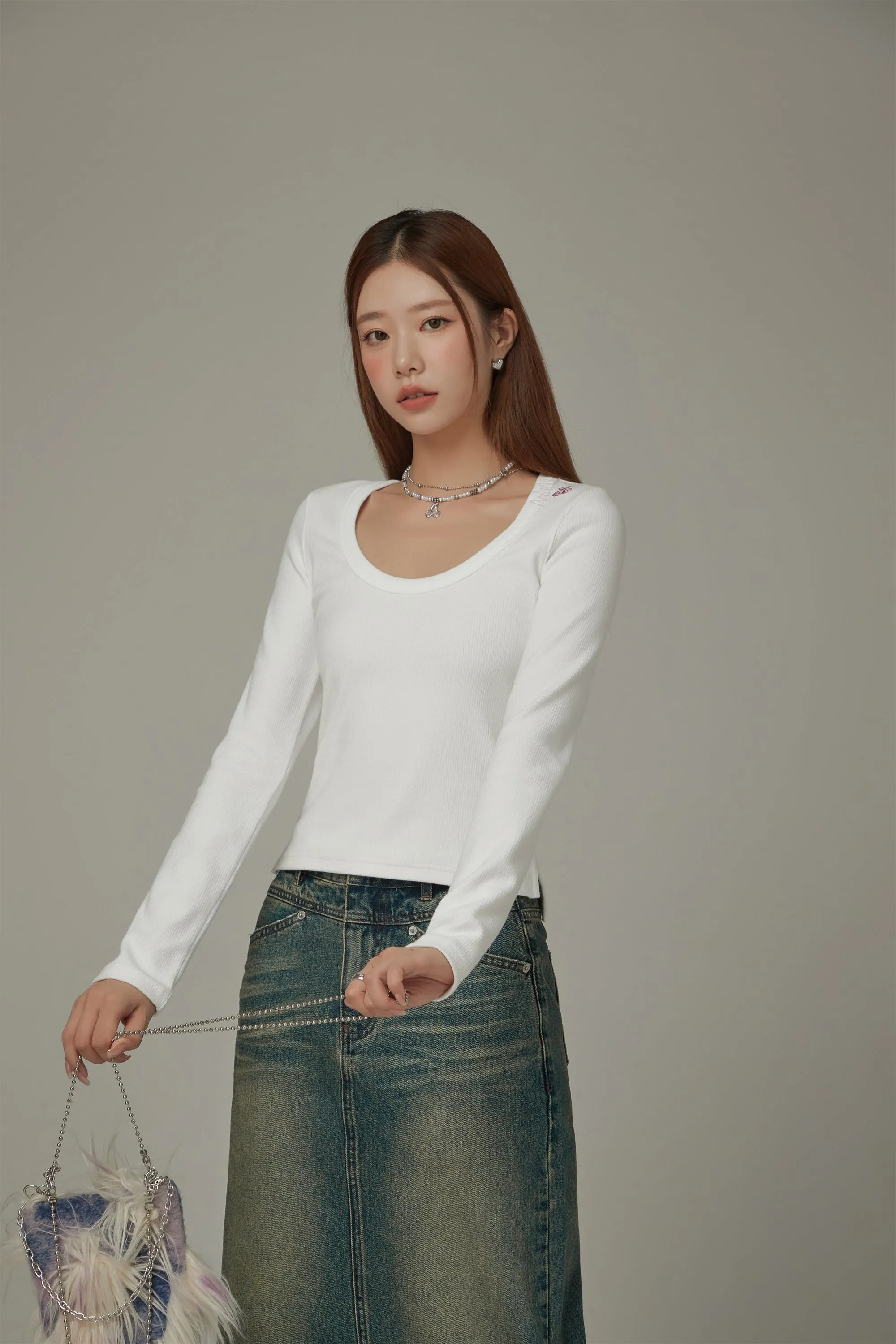 U Neck Basic Long Sleeve T-Shirt