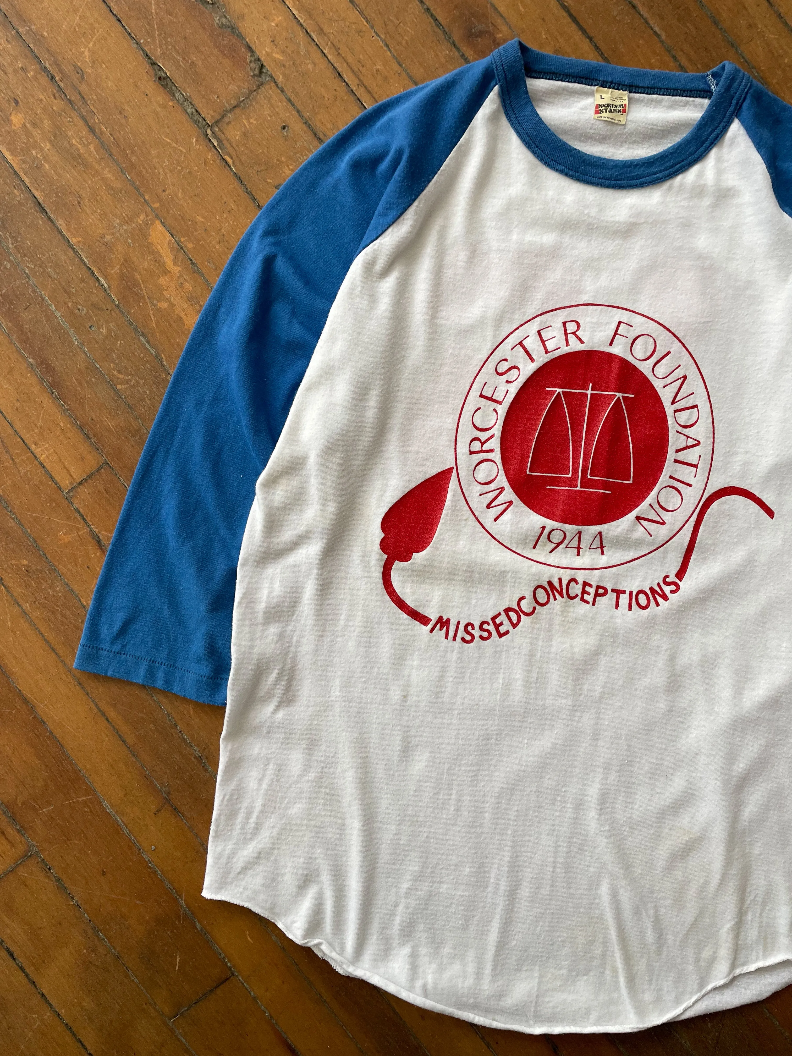 WORCESTER "MISSEDCONCEPTIONS" BASEBALL T-SHIRT—WHITE/BLUE [L]