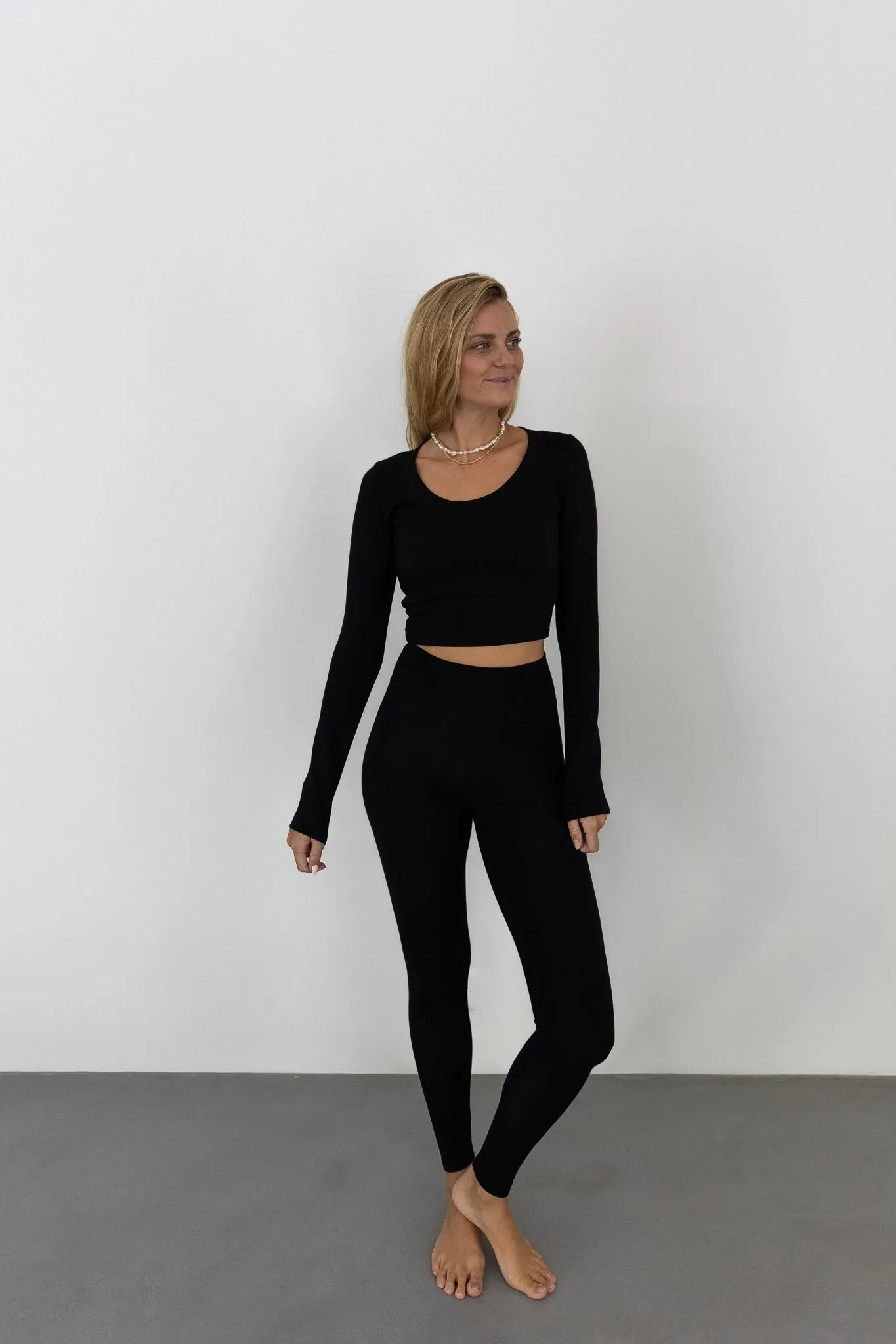 YLOM LEGGINGS BLACK